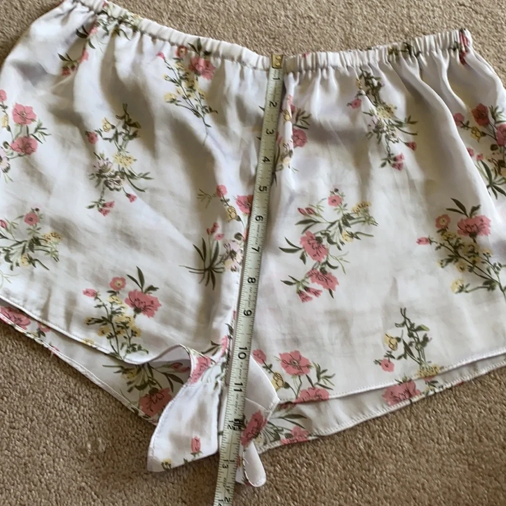 💌[ Topshop ] Satiny Floral Shorts & Tank Pajama Set - Picture 14 of 16
